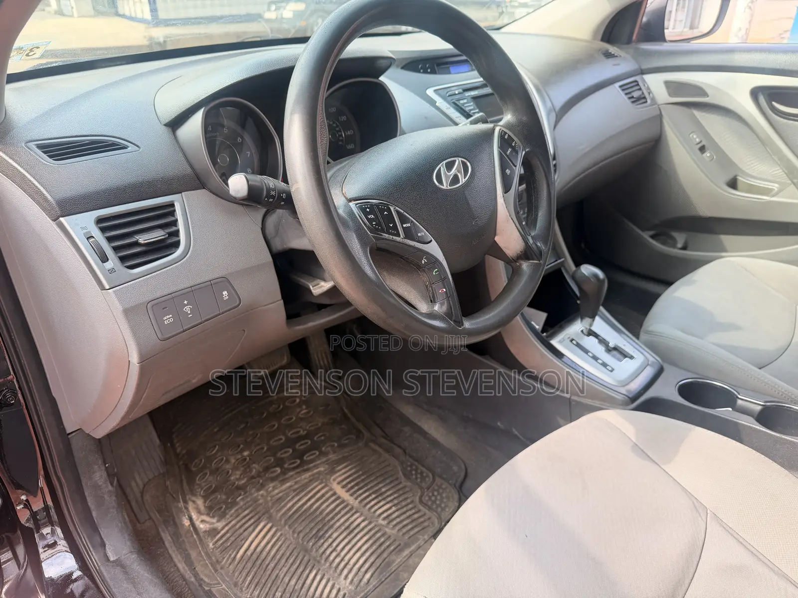 Hyundai Elantra GLS Sedan FWD (1.8L 4cyl 6A) 2013 Black