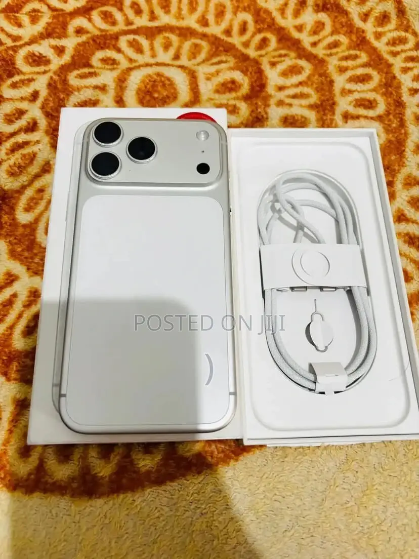 Apple iPhone 17 Pro Max 256 GB Silver