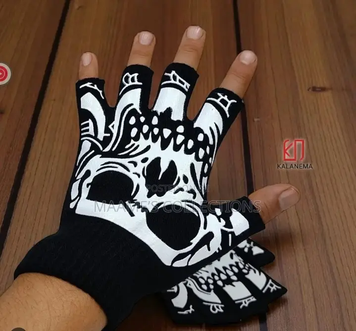 Skeleton Half Finger Hand Gloves – Unisex Winter Fashion Gloves