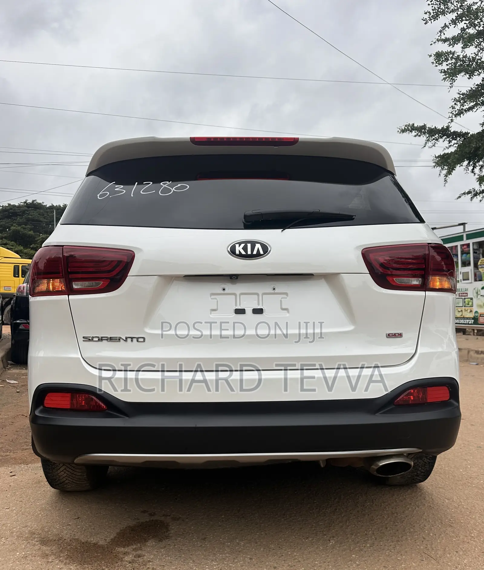 Kia Sorento 2.4L LX AWD 2020 White