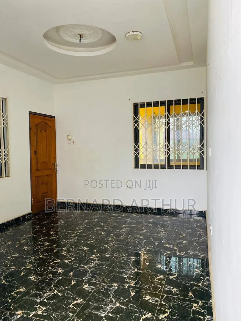 1bdrm Room & Parlour in Bernard Agency, Amasaman for rent