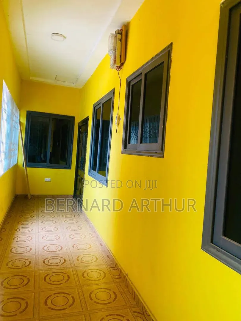 1bdrm Room & Parlour in Bernard Agency, Amasaman for rent