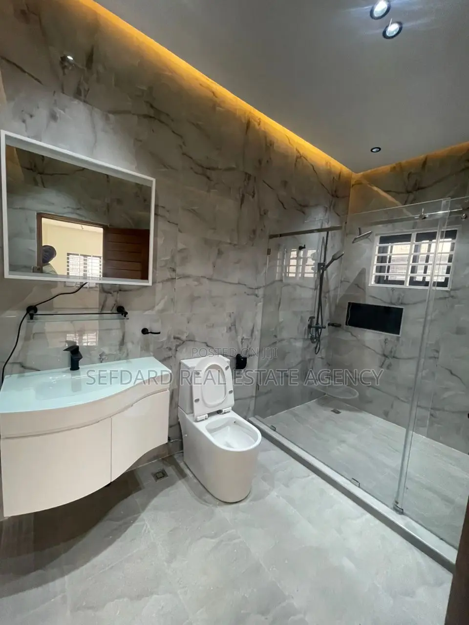 3bdrm Bungalow in Sefdard Properties, Oyarifa for sale