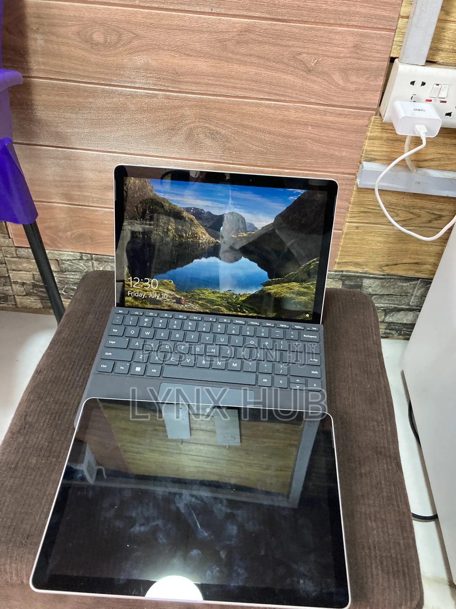 Laptop Microsoft Surface Go 3 8GB Intel Pentium SSD 128GB