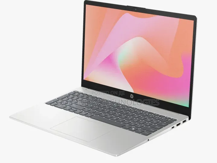 New Laptop HP 8GB Intel Core Ultra 7 SSD 512GB