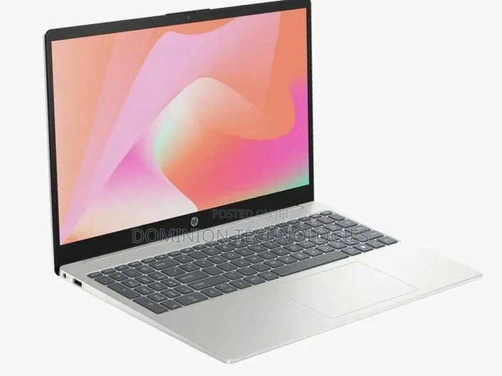 New Laptop HP 8GB Intel Core Ultra 7 SSD 512GB