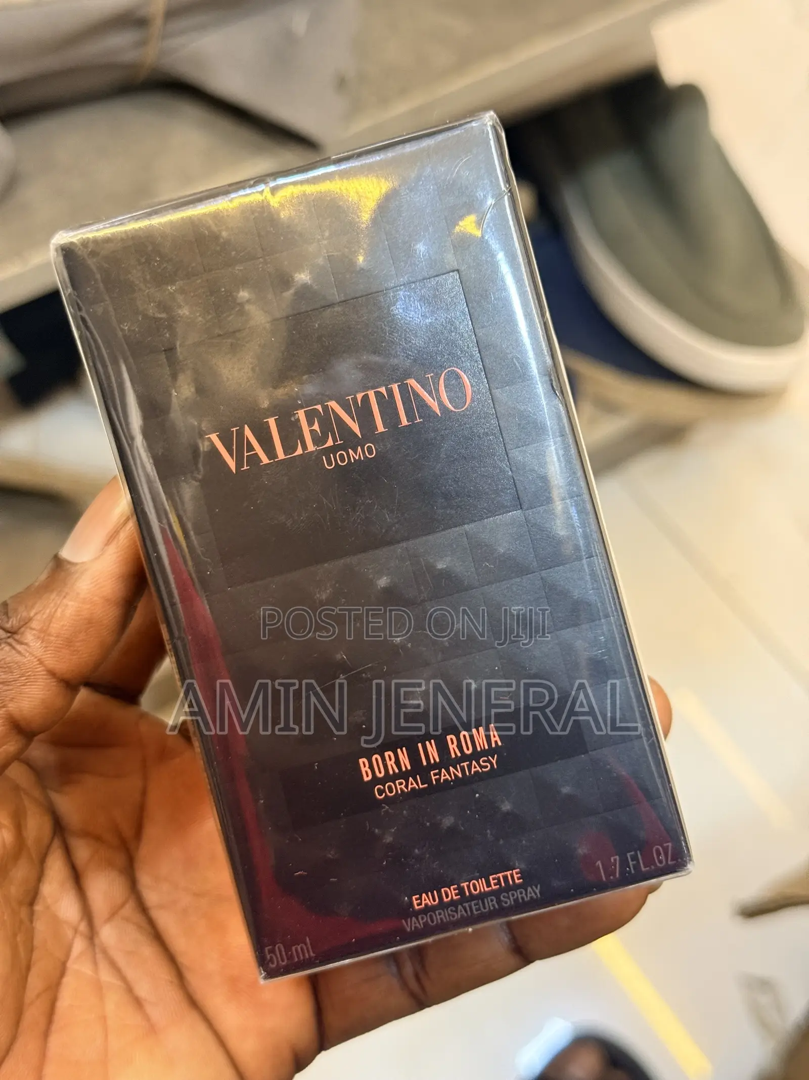 Valentino Born in Roma Coral Fantasy