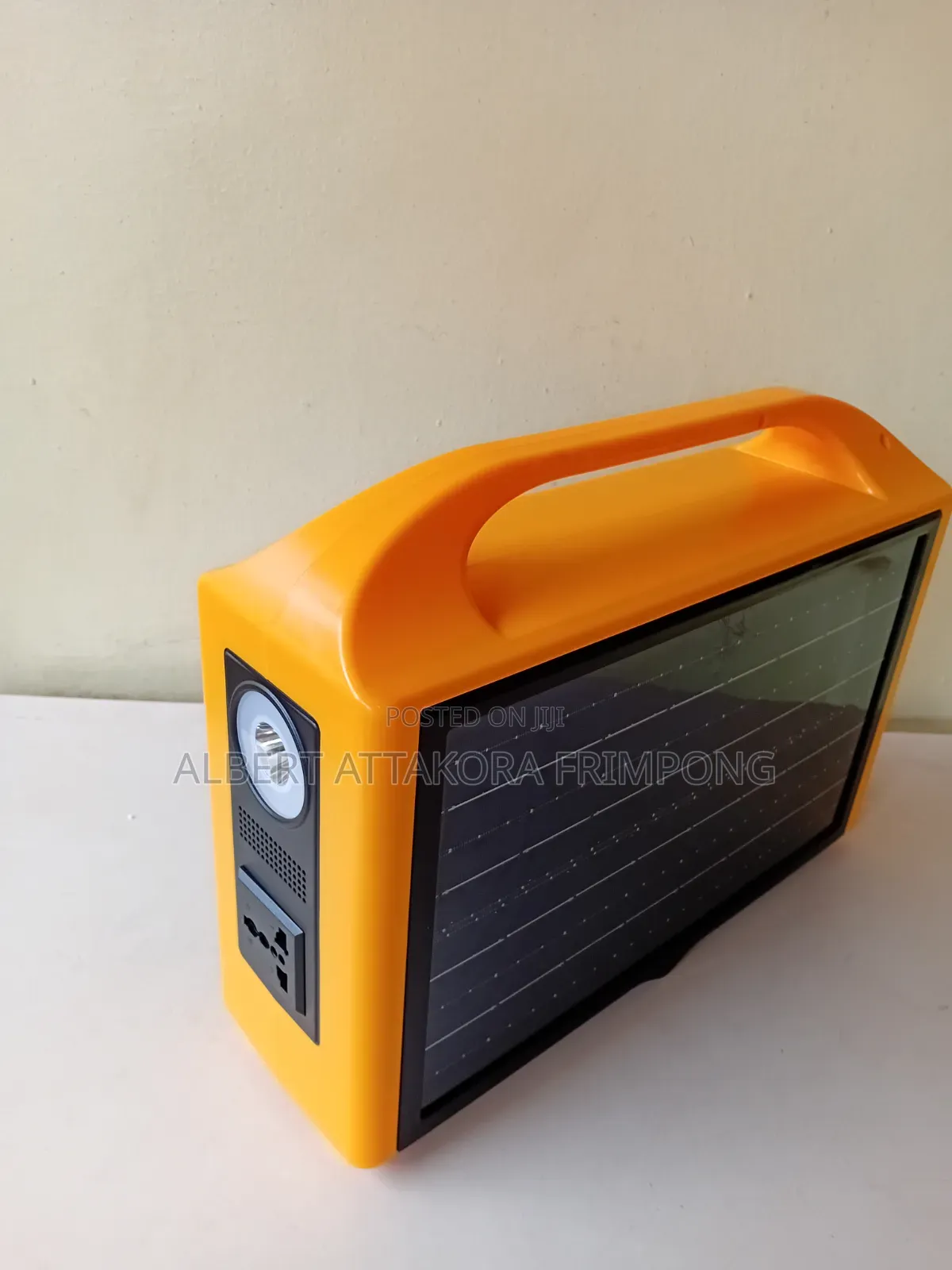 200w Portable Solar Power Station