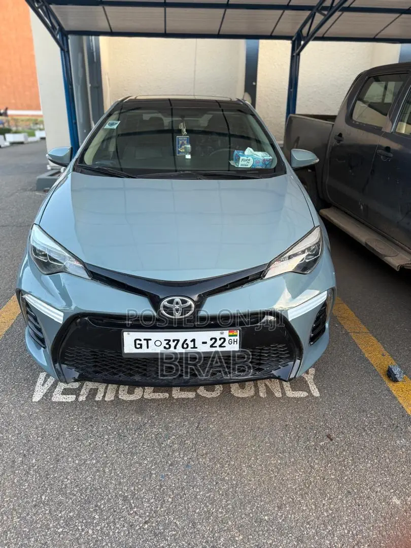 Toyota Corolla SE 4dr Sedan (1.8L 4cyl CVT) 2017 Blue