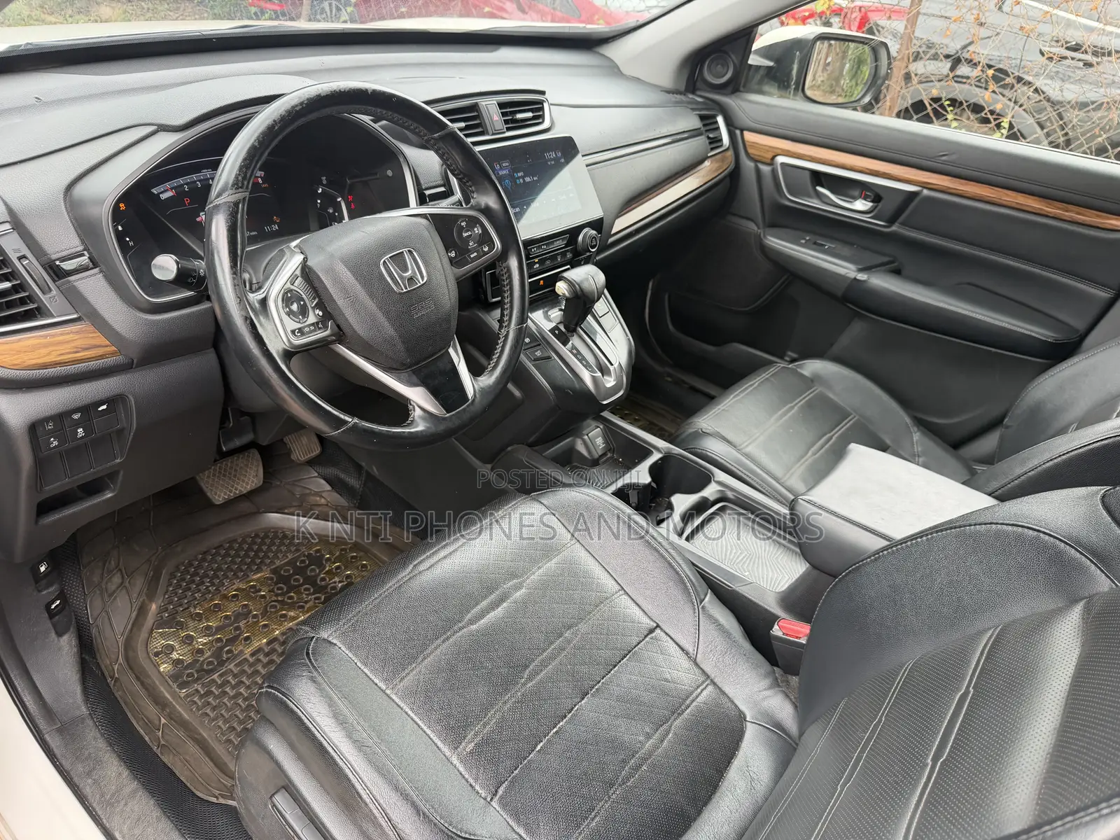 Honda CR-V Touring AWD 2018 White