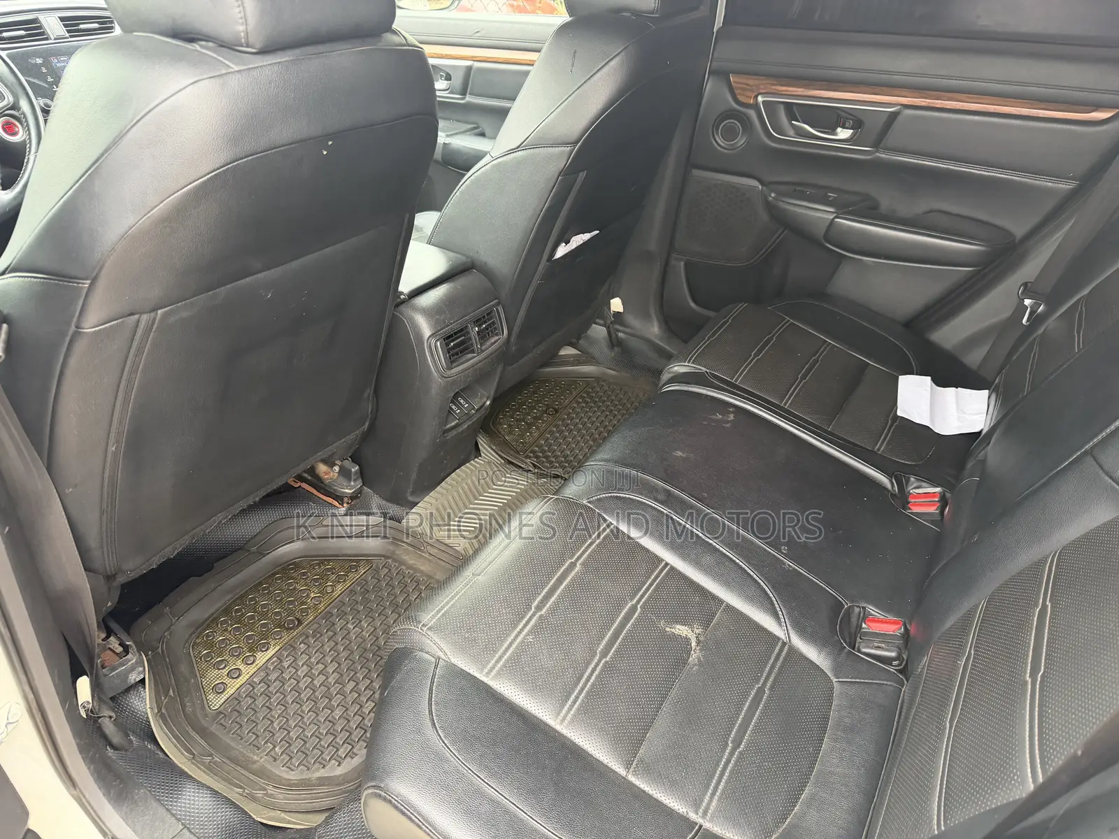 Honda CR-V Touring AWD 2018 White
