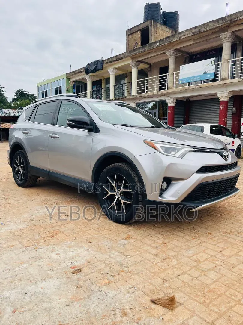 Toyota RAV4 2018 Silver