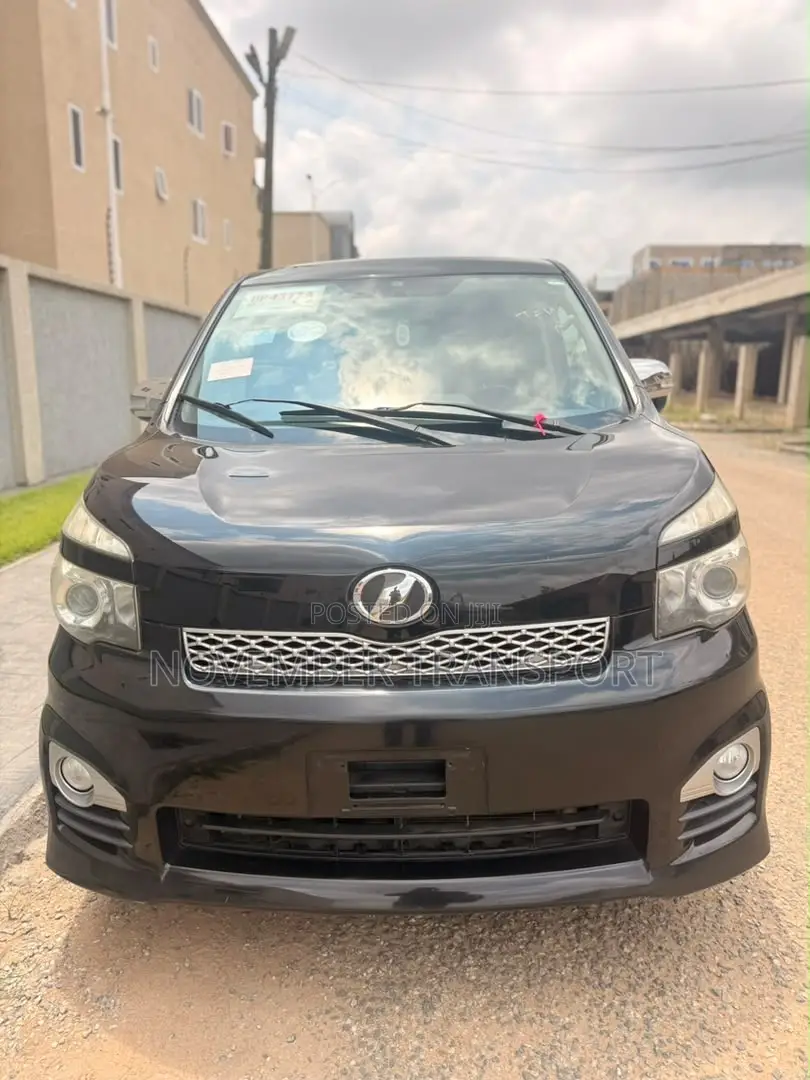 Toyota Voxy ZS Kirameki II 2WD 8-Seater 2011 Black