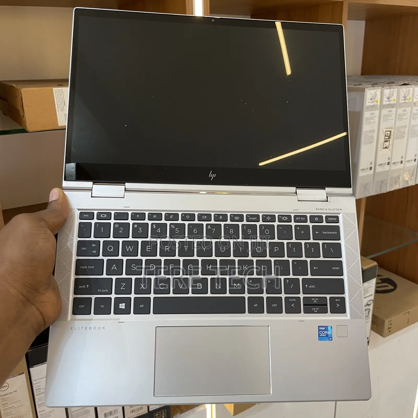 New Laptop HP EliteBook 830 G8 16GB Intel Core i7 SSD 512GB