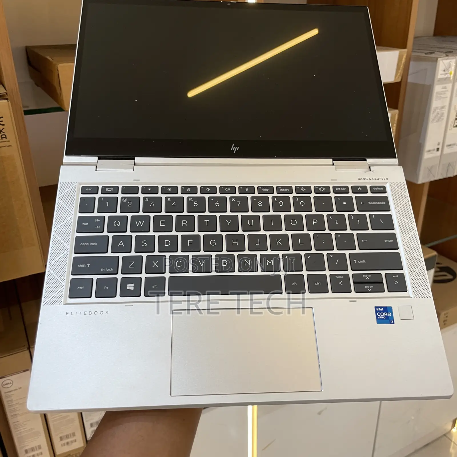 New Laptop HP EliteBook 830 G8 16GB Intel Core i7 SSD 512GB