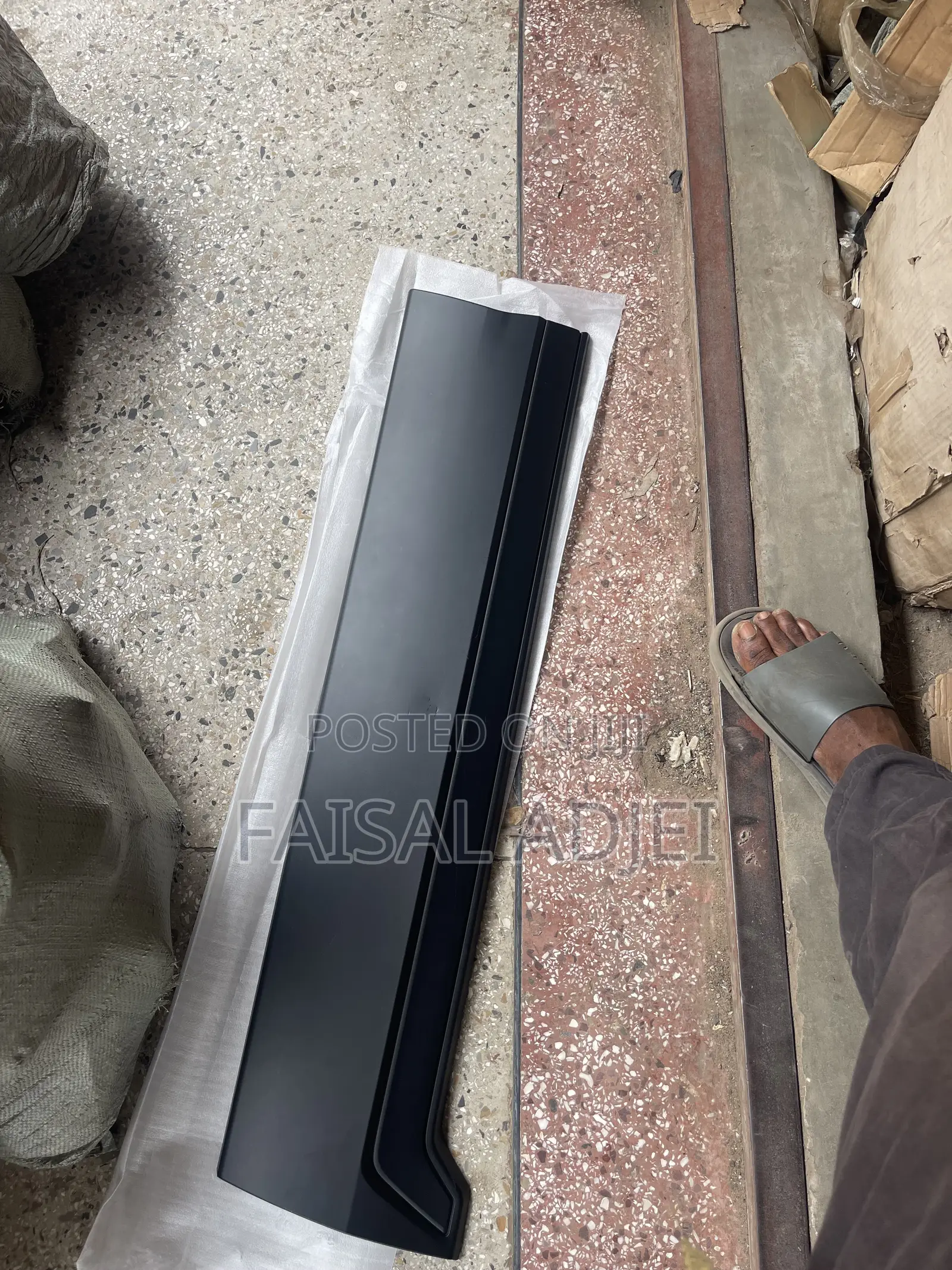 CR-v 17 Door Moulding
