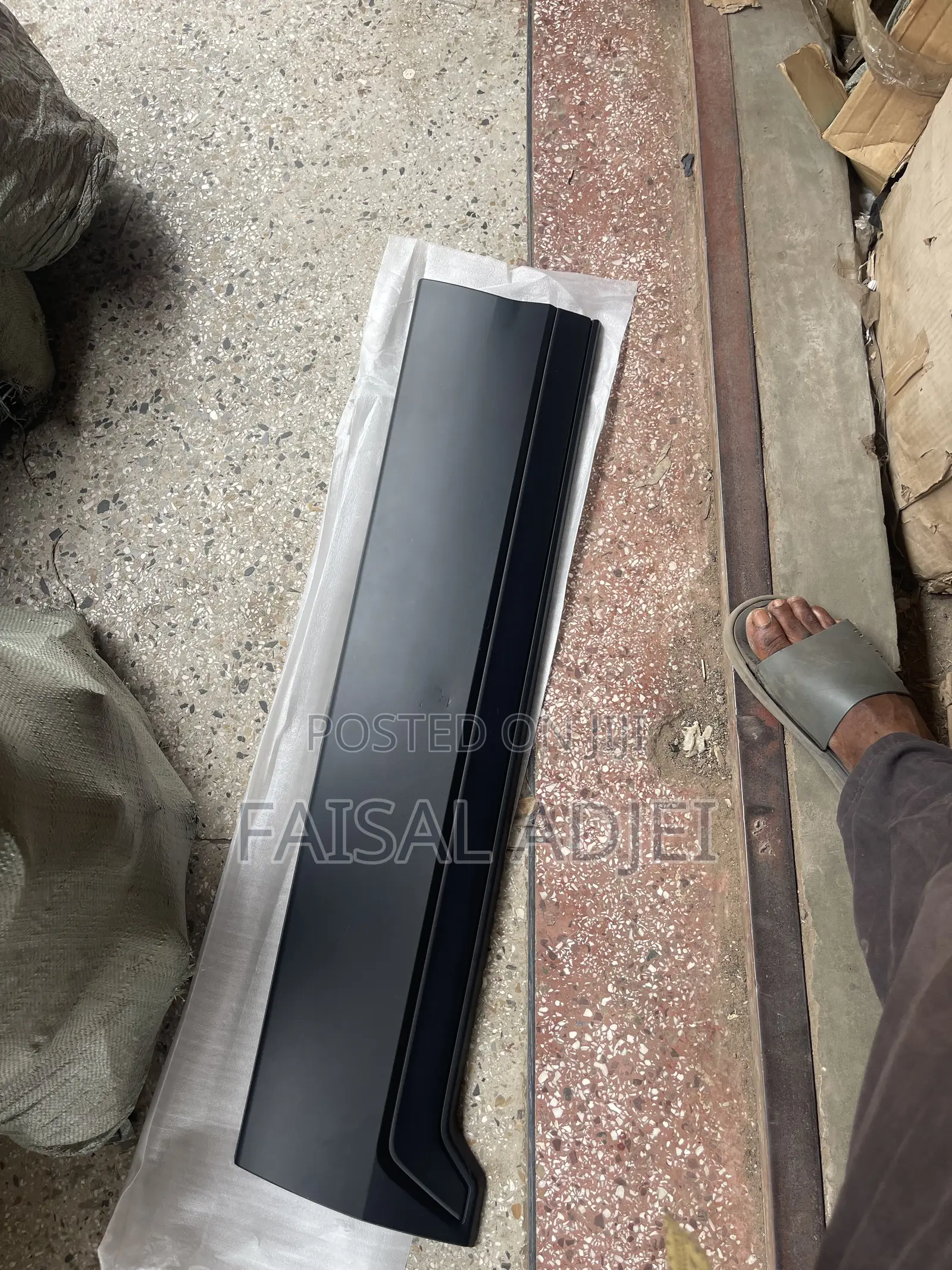 CR-v 17 Door Moulding
