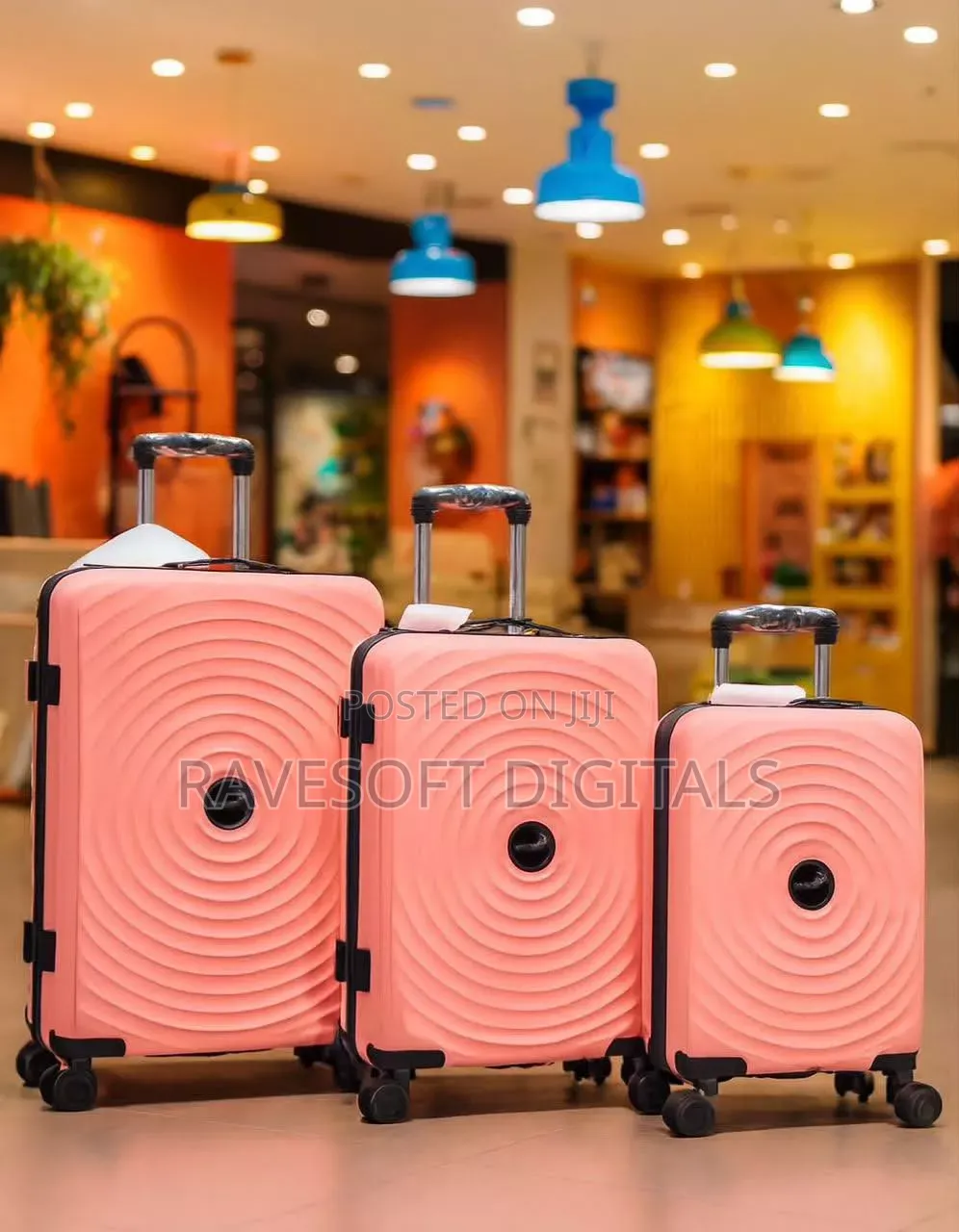 Traveling Bag Sets
Unbreakable PP
Silicone Material