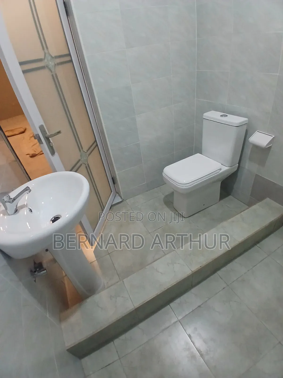 6bdrm Duplex in Bernard Agency, Amasaman for rent