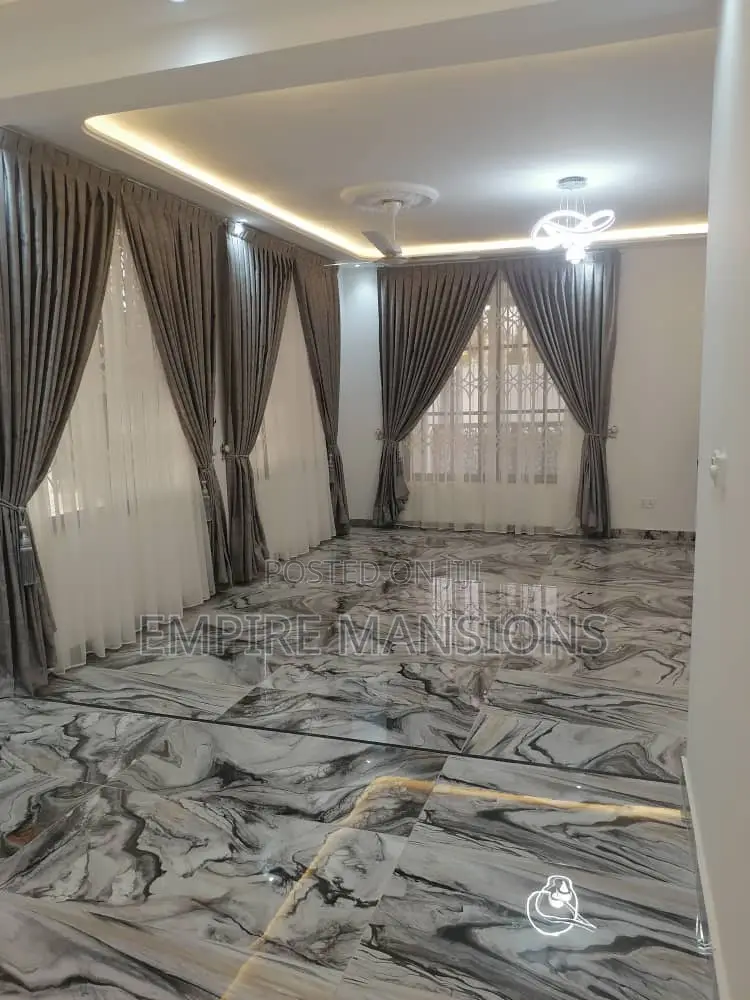 2bdrm Apartment in New Bortianor, West Hills Mall Area for rent