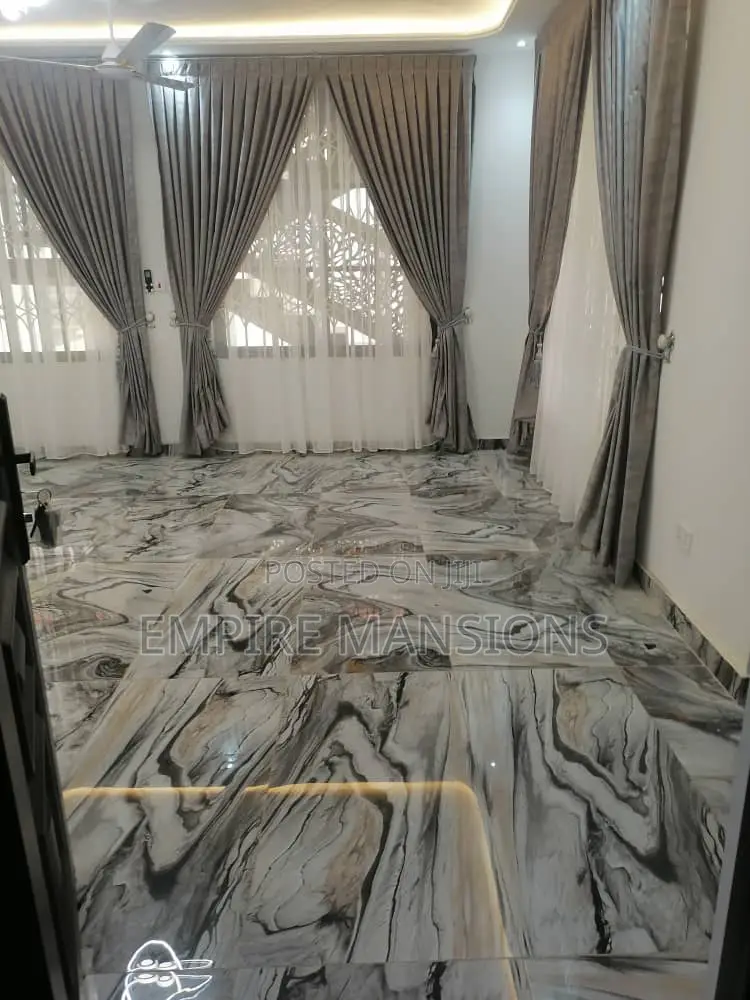 2bdrm Apartment in New Bortianor, West Hills Mall Area for rent