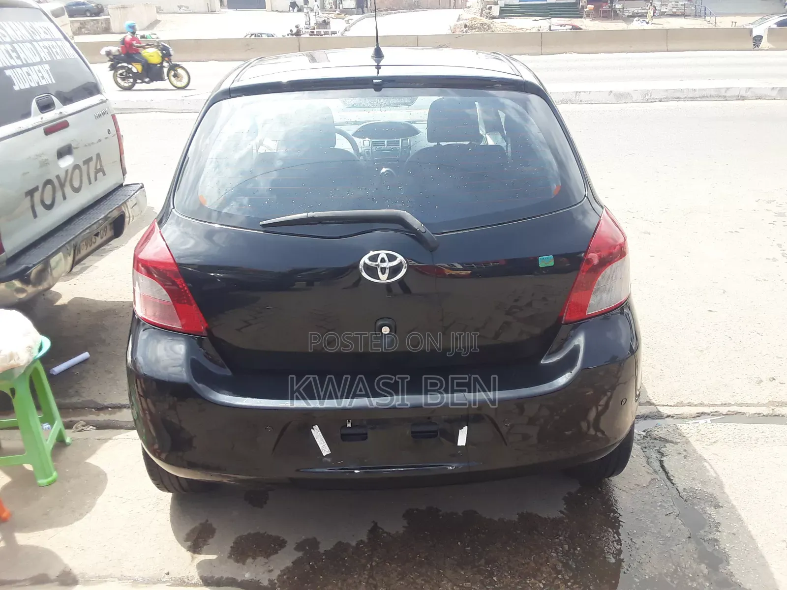 Toyota Yaris 2010 Black