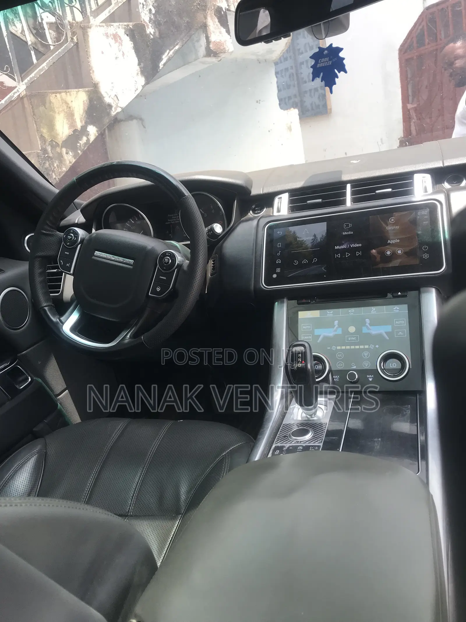 Land Rover Range Rover Sport SE 4x4 (3.0L 6cyl 8A) 2016 Black