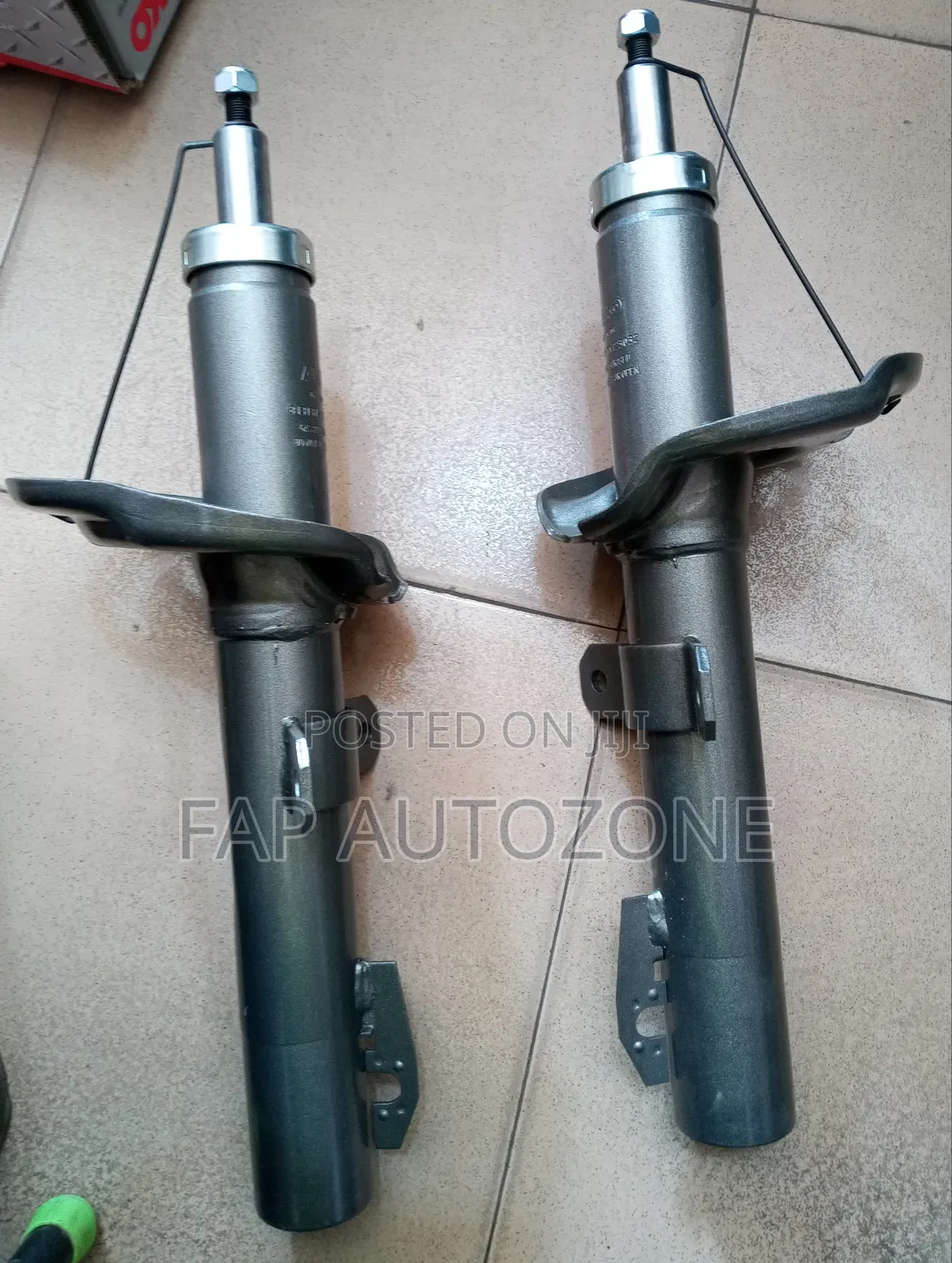 10612. Original Motorcraft /Al-Ko Shocks Absorbers From Usa. 813137