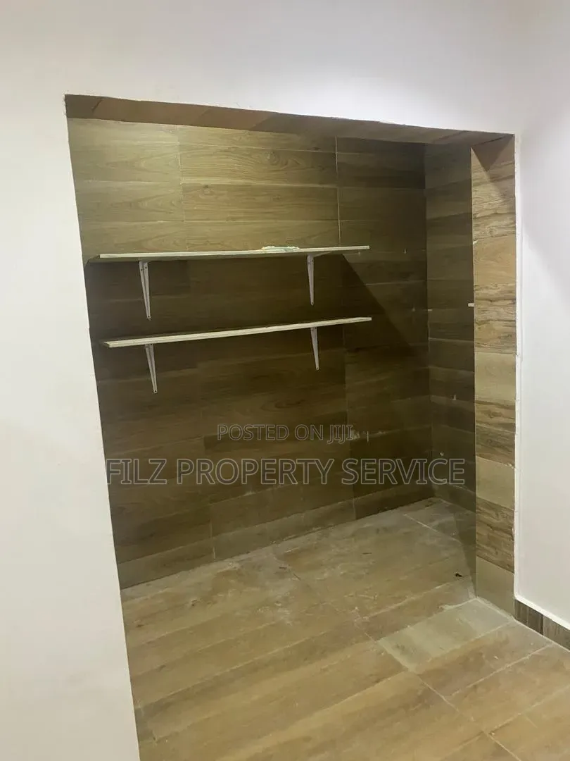 1bdrm Apartment in Kayboat, Pillar 2 for rent