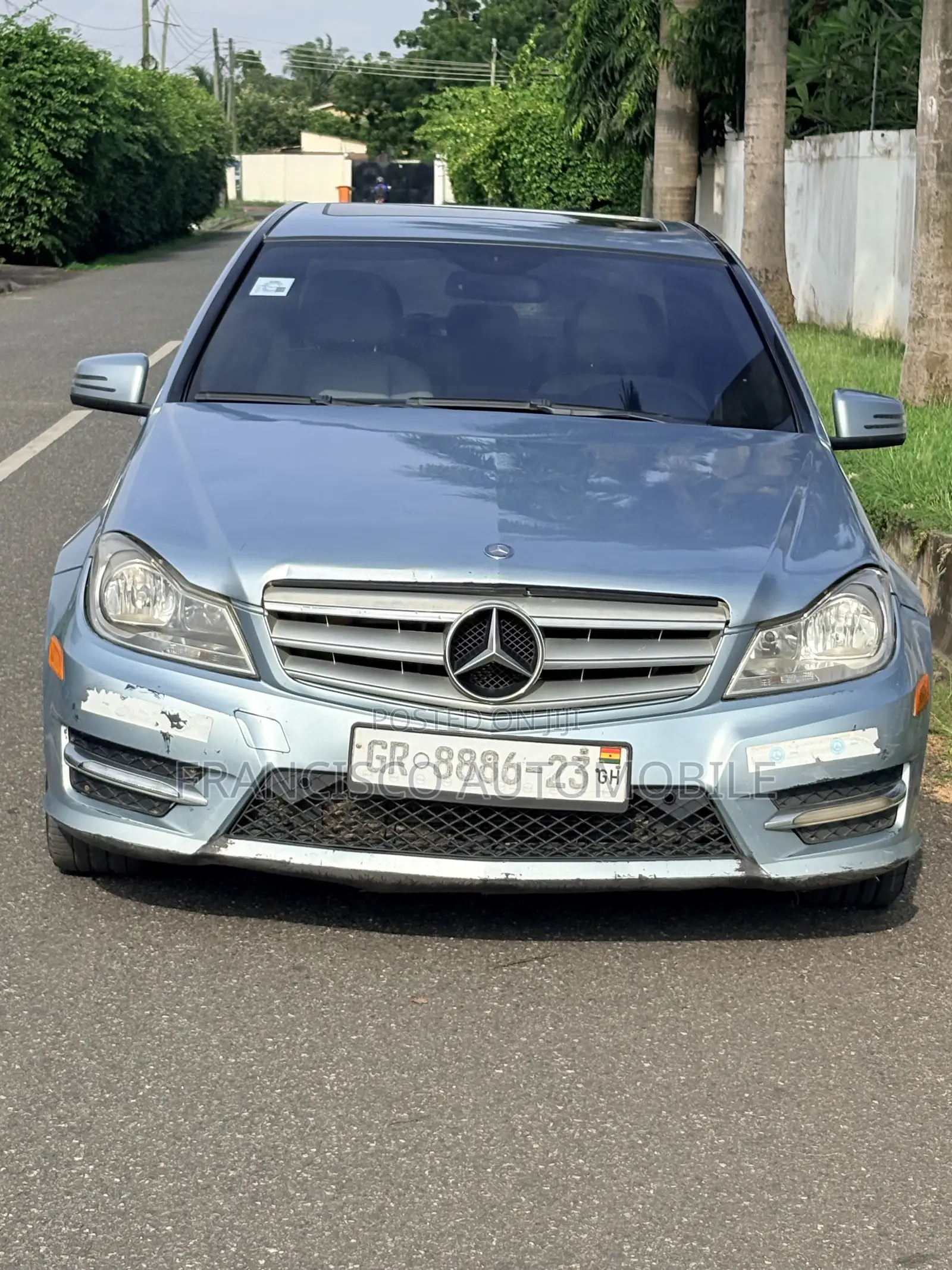 Mercedes-Benz C250 2013 Blue