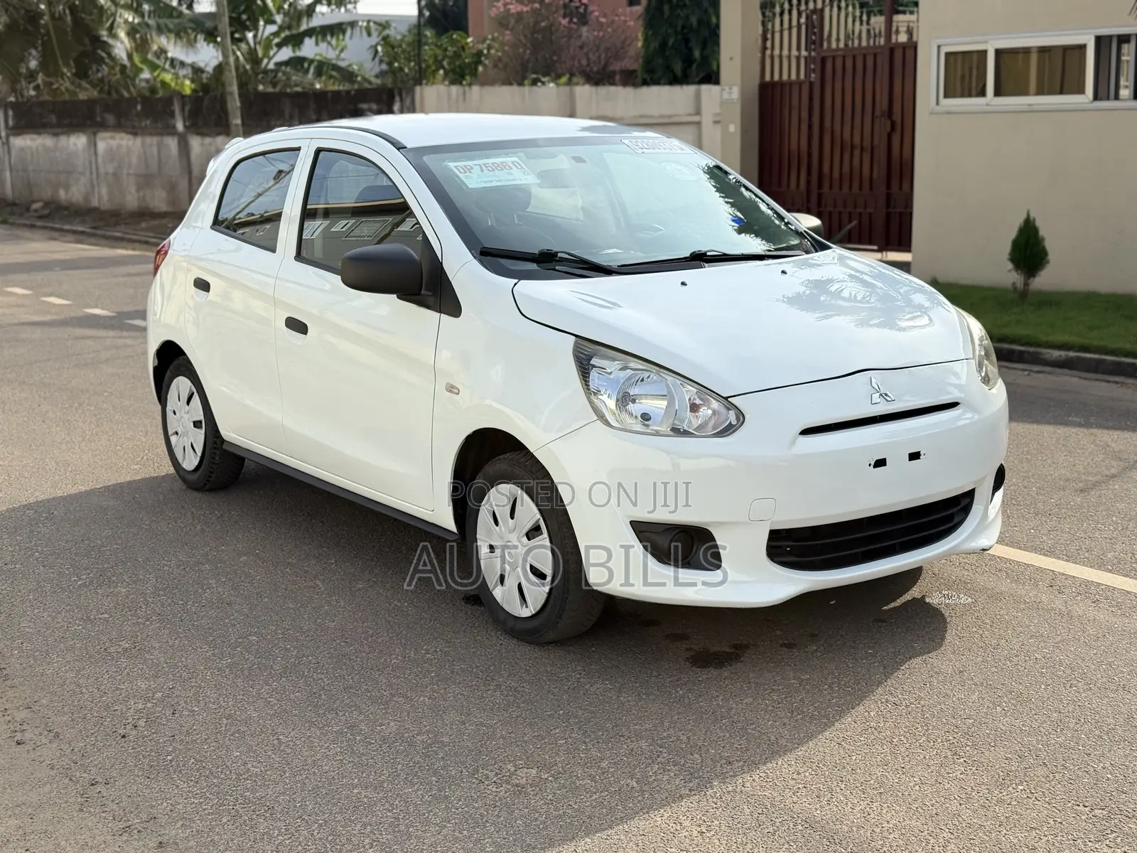 Mitsubishi Mirage DE 4dr Hatchback (1.2L 3cyl CVT) 2015 White