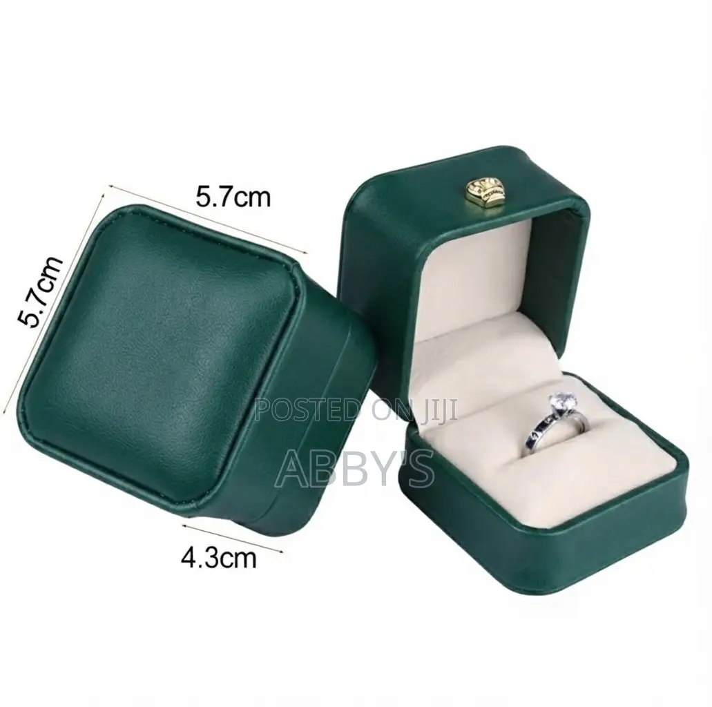 The Imperial Emerald Green Ring Box/ Ring Case