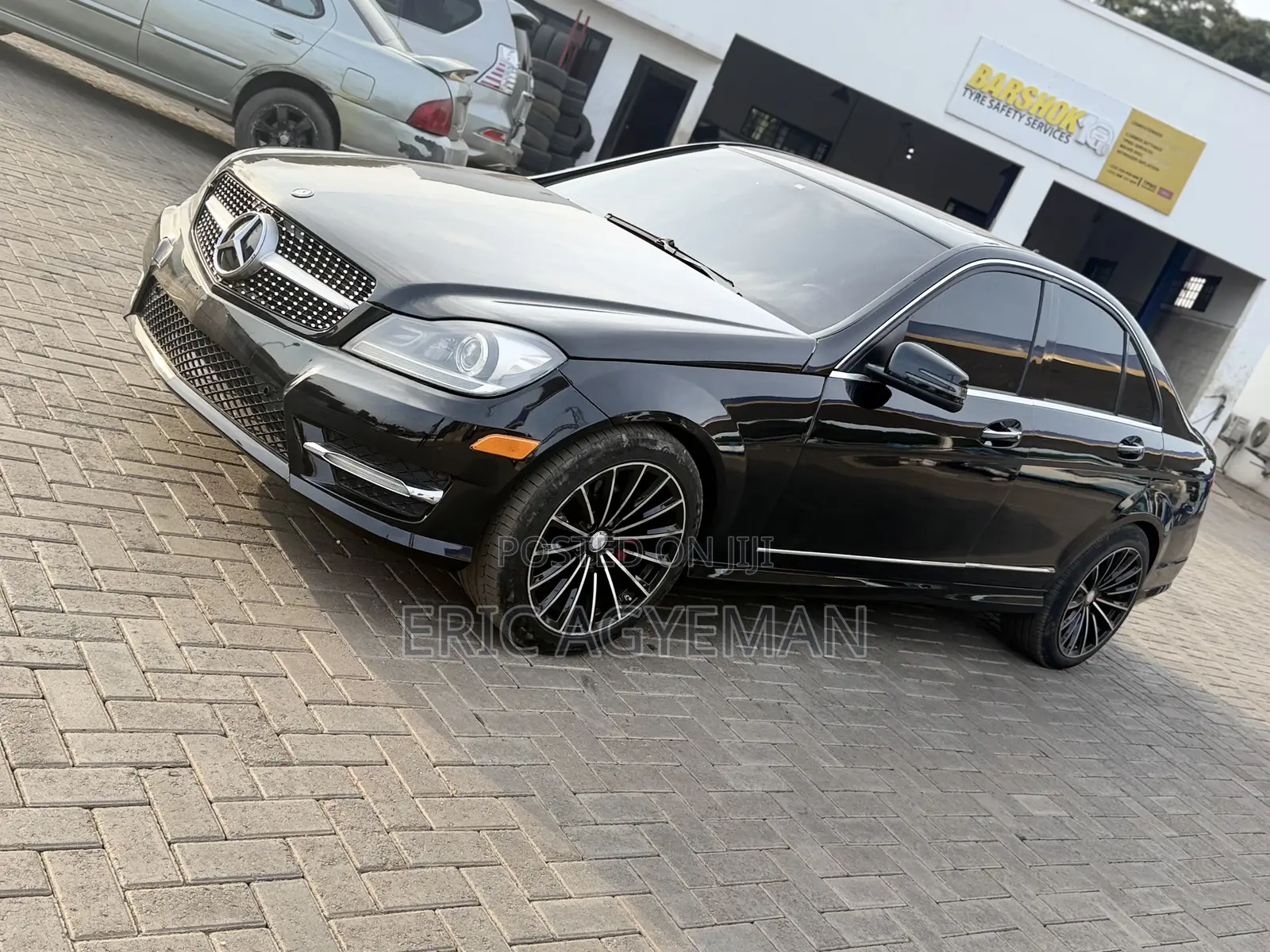 Mercedes-Benz C250 2024 Black