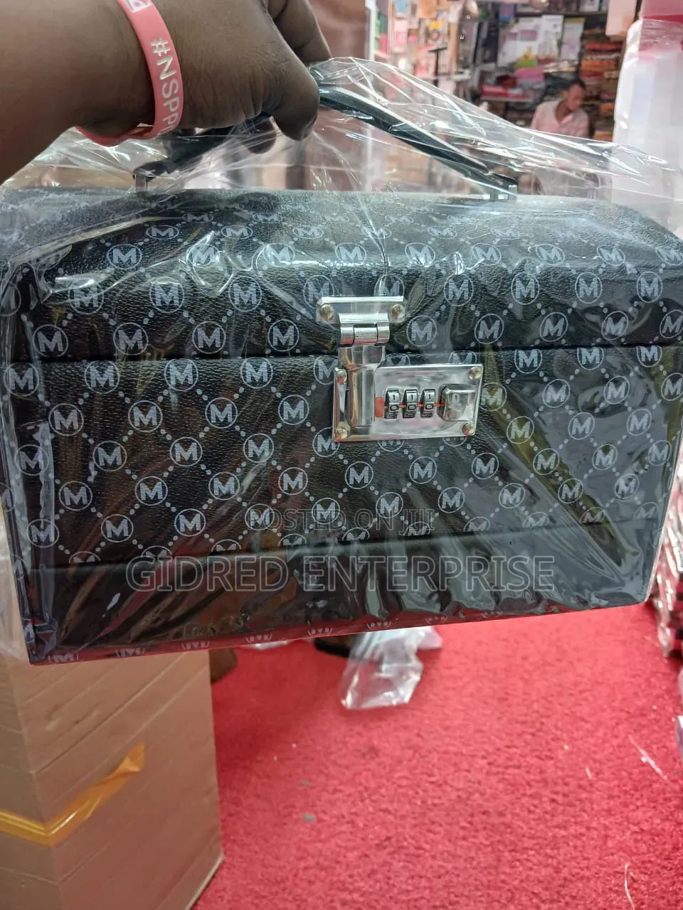 Wholesale and Retail of High Quality Jewelry Organizer