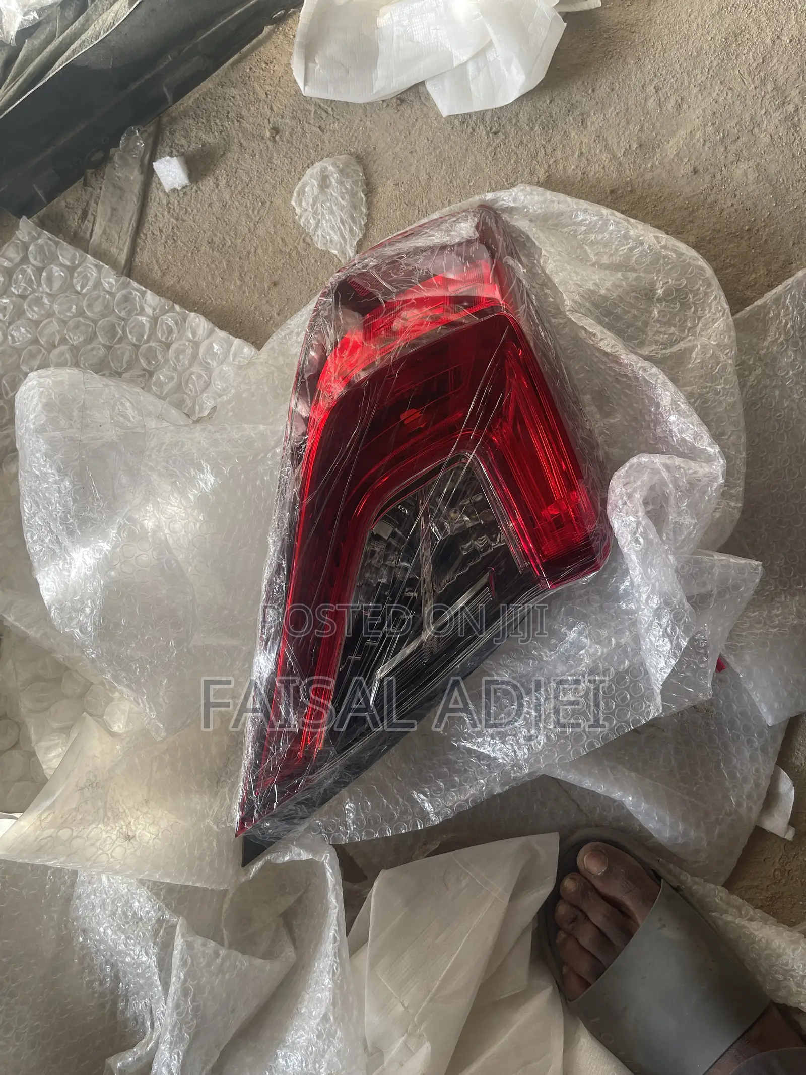 Honda Civic 16 Tail Light