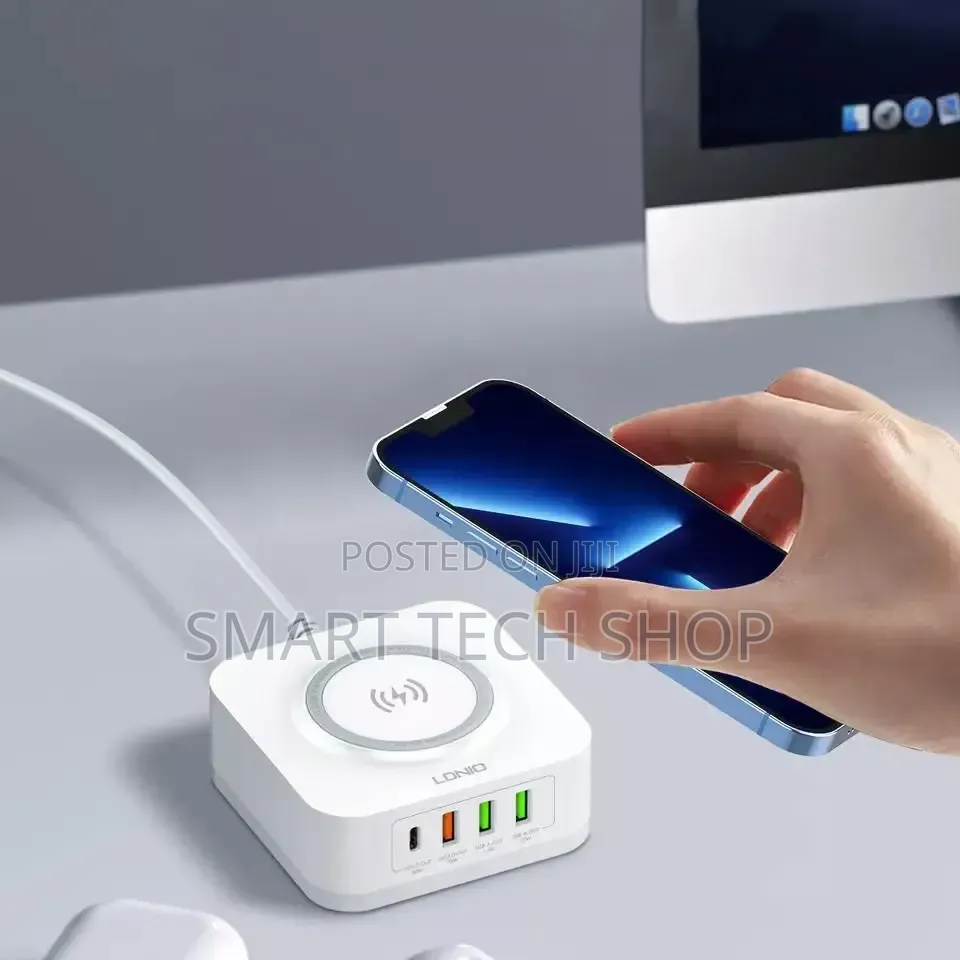 LDNIO AW004 Desktop Wireless Charger Station, Featuring a 32W