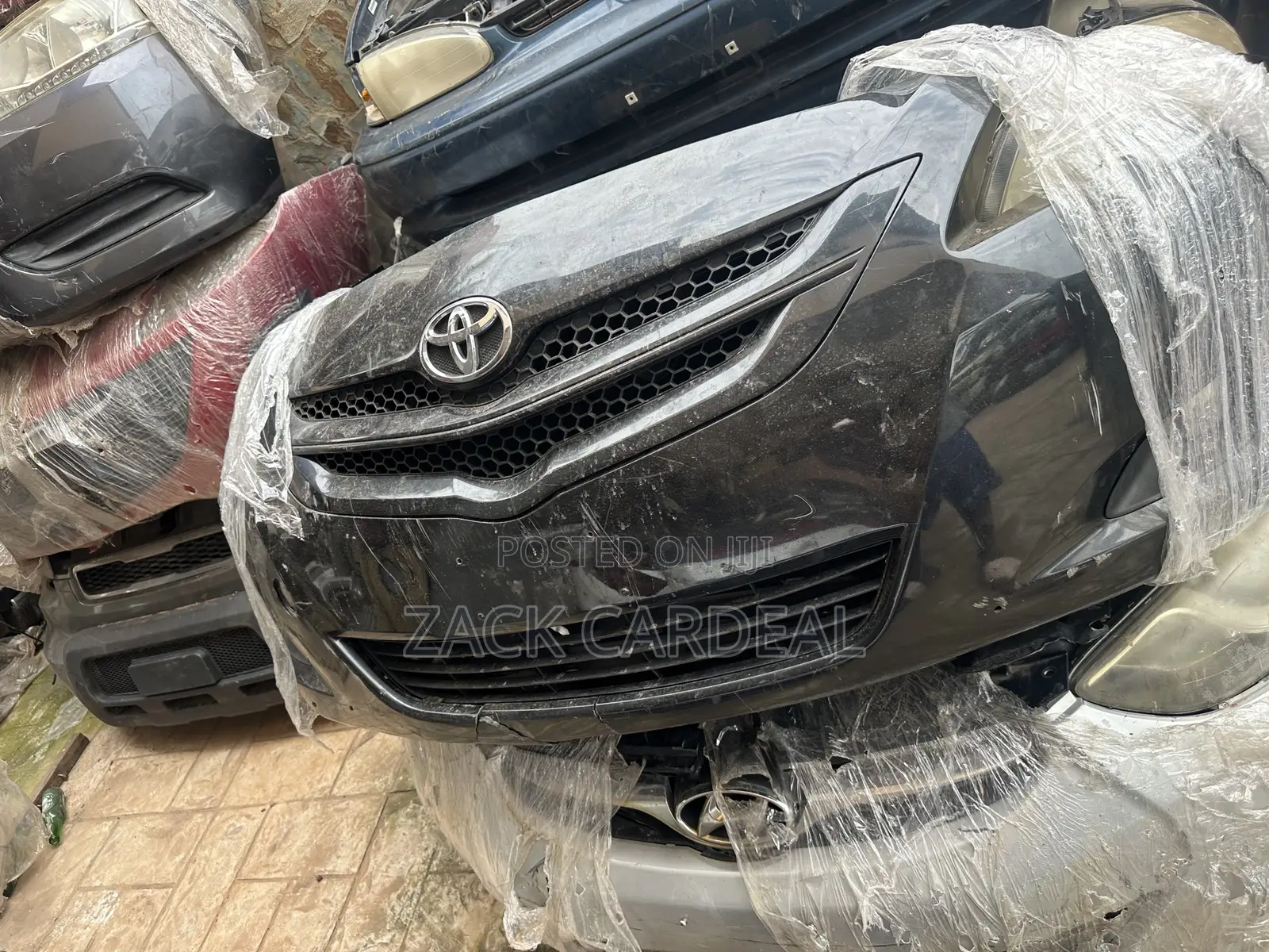 Toyota Yaris 2010-2012 Front Cut Available