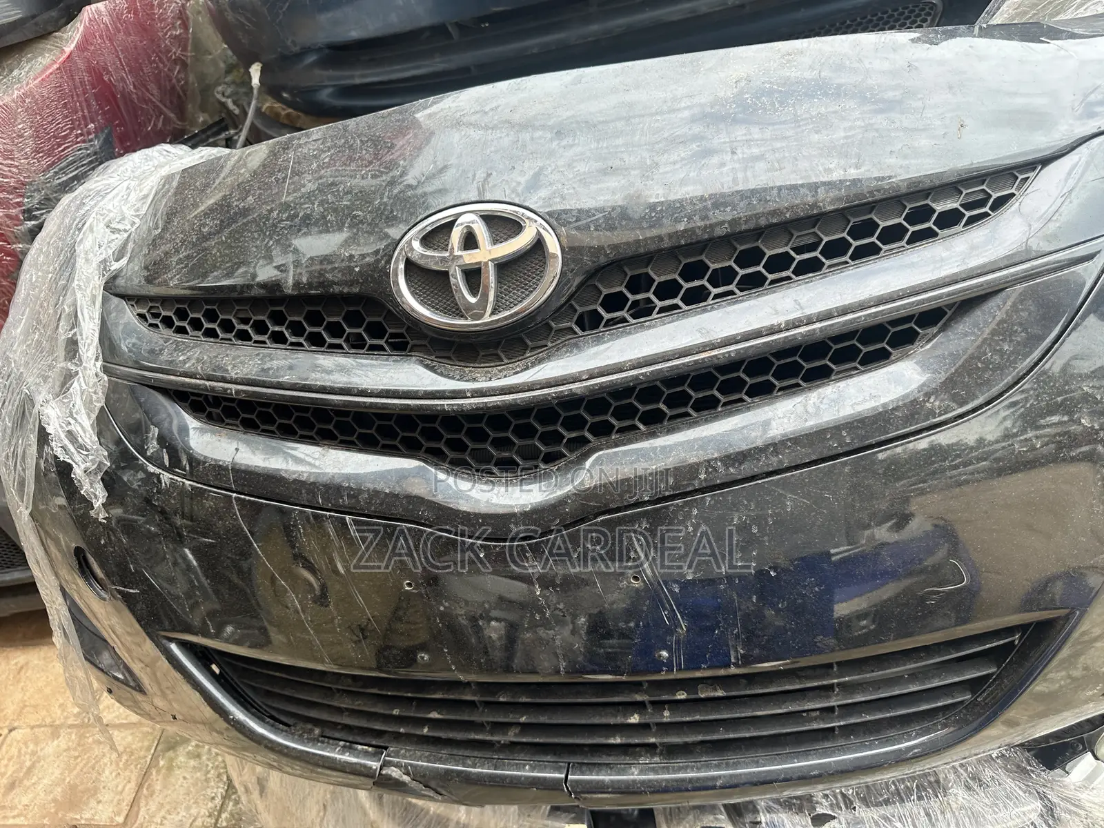 Toyota Yaris 2010-2012 Front Cut Available