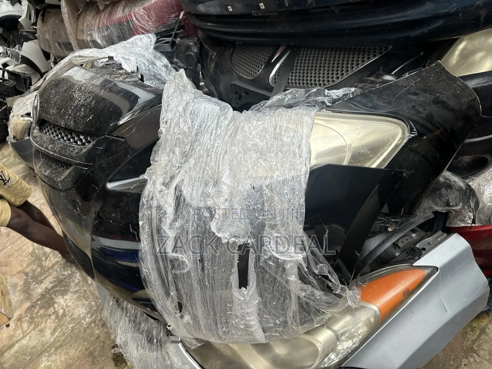 Toyota Yaris 2010-2012 Front Cut Available