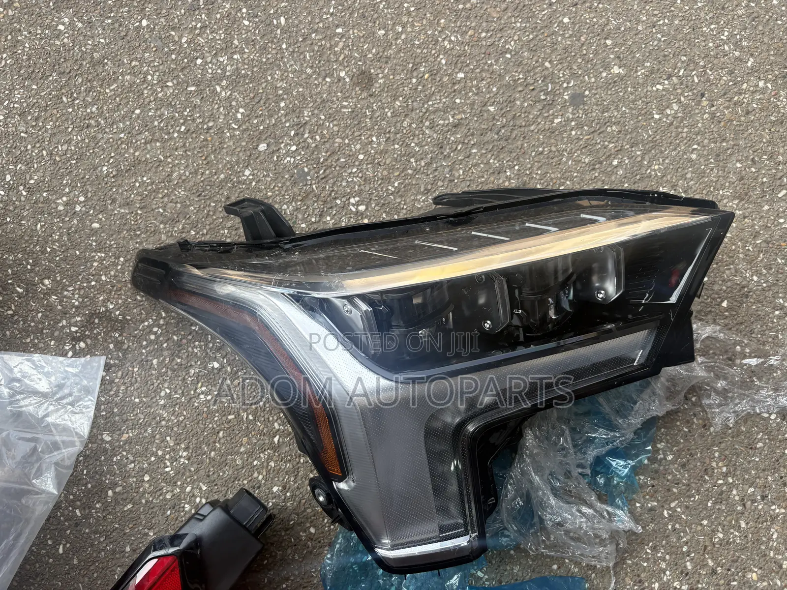 Toyota Tundra Headlight 2023 2024 2025