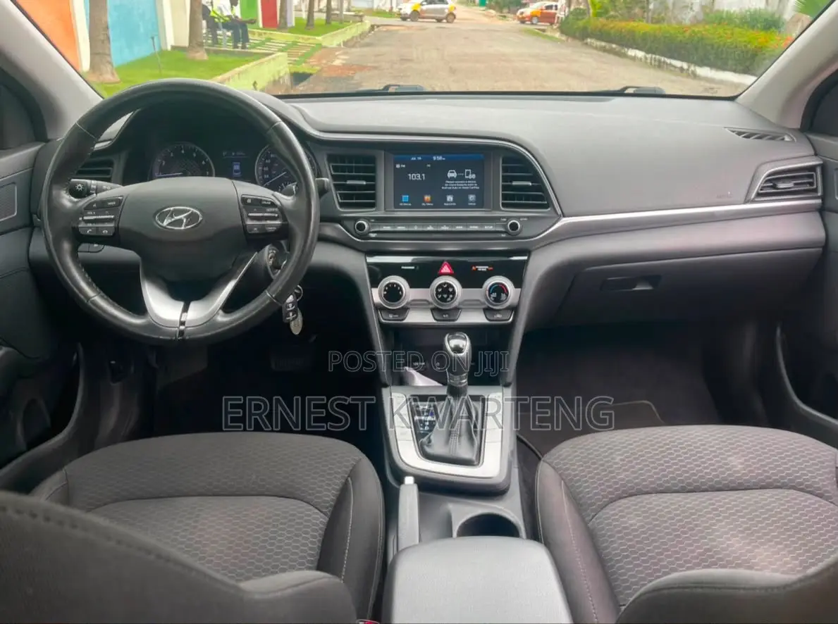 Hyundai Elantra 2020 Gray