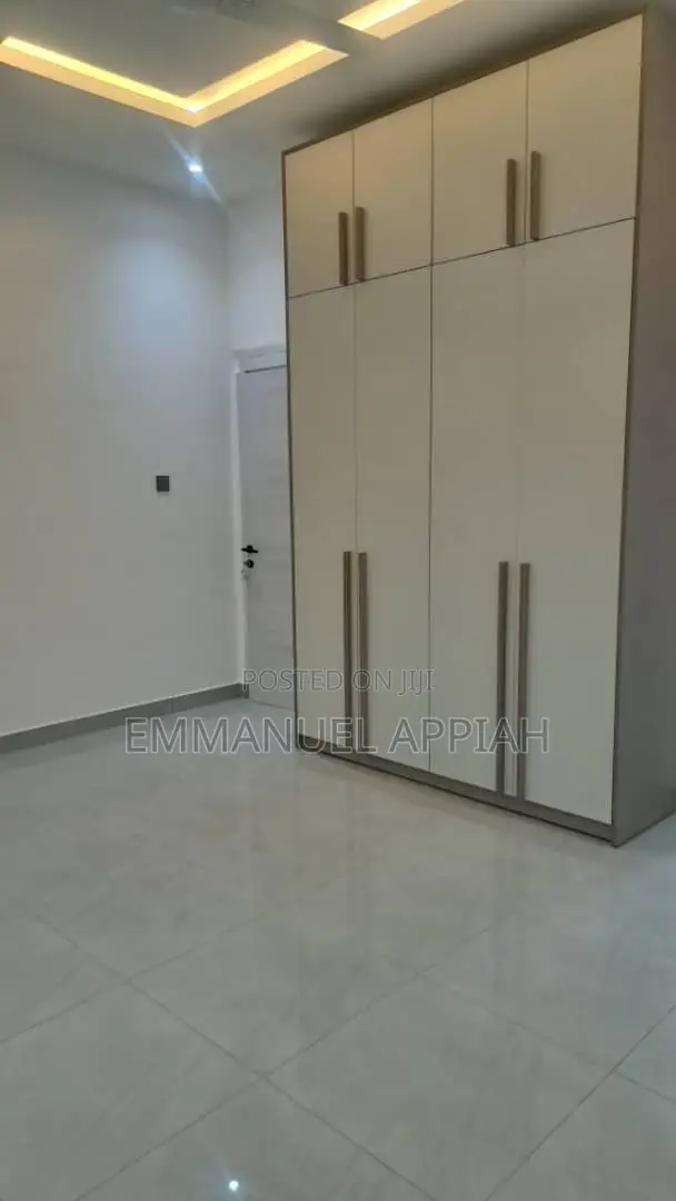 4bdrm House in Kwabenya Acp, Accra Metropolitan for sale