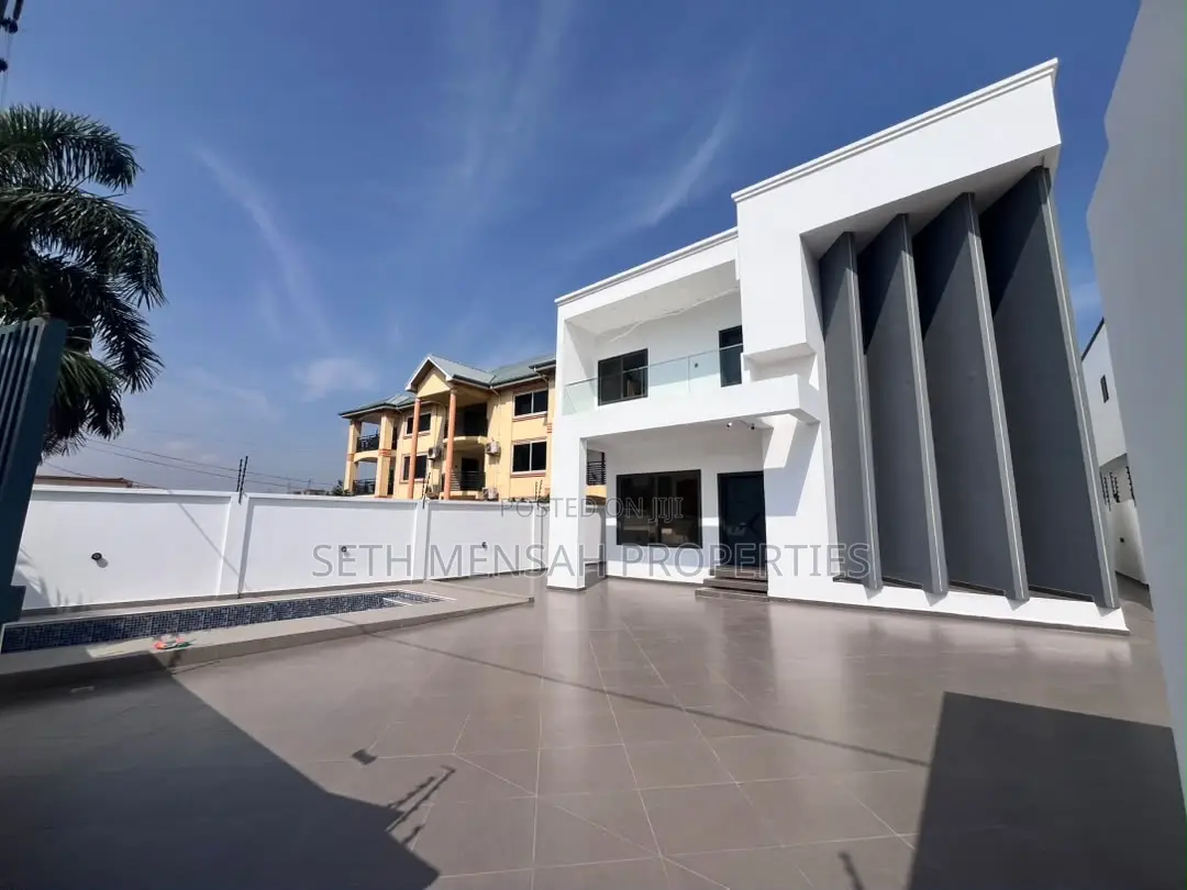 4bdrm House in 4 Bedroom House For, School Junction for rent