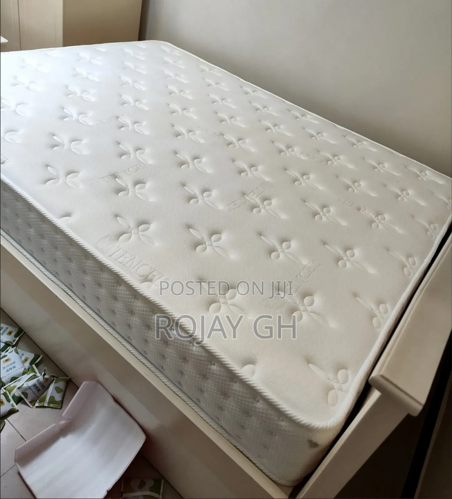 12" Double-Sized High Grade Orthopadic Compressed Mattress 135 X 200cm