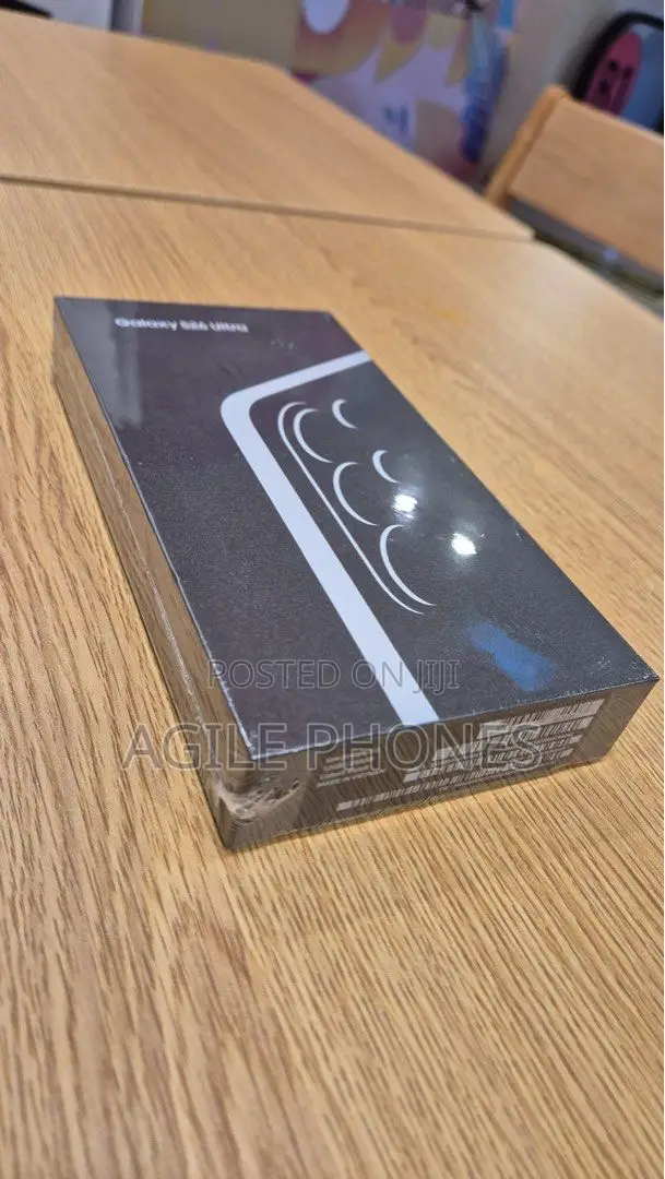 New Samsung Galaxy S26 Ultra 5G 1 TB Black