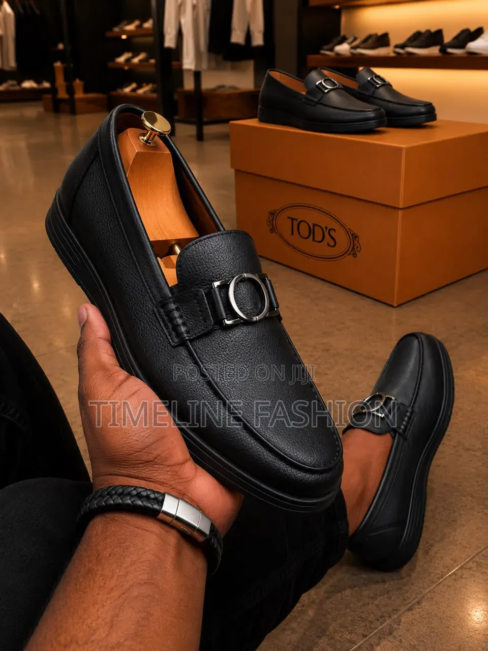 All Black Tods Casual Wear Leather Loafers