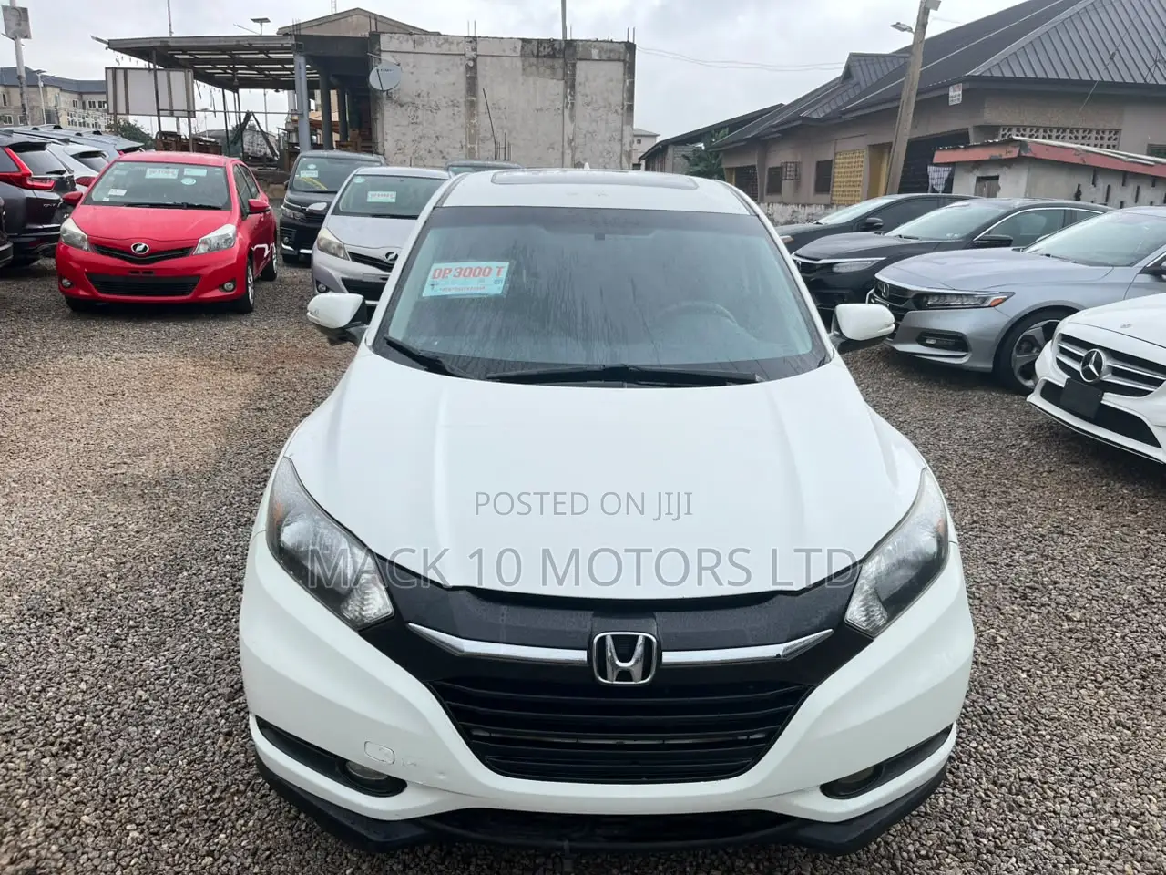 Honda HR-V 4dr SUV (1.5L 4cyl CVT) 2016 White