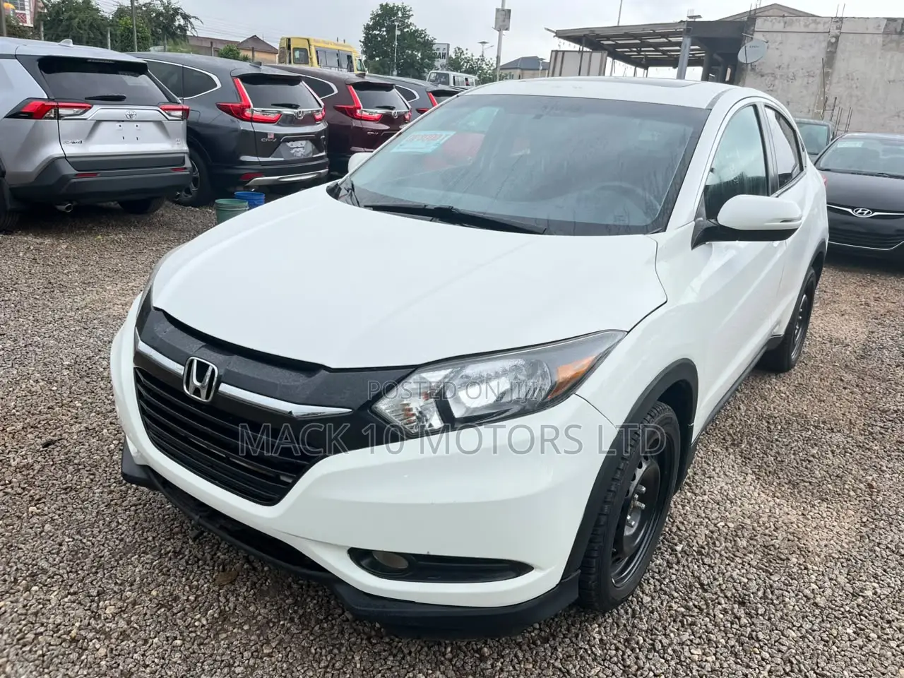 Honda HR-V 4dr SUV (1.5L 4cyl CVT) 2016 White