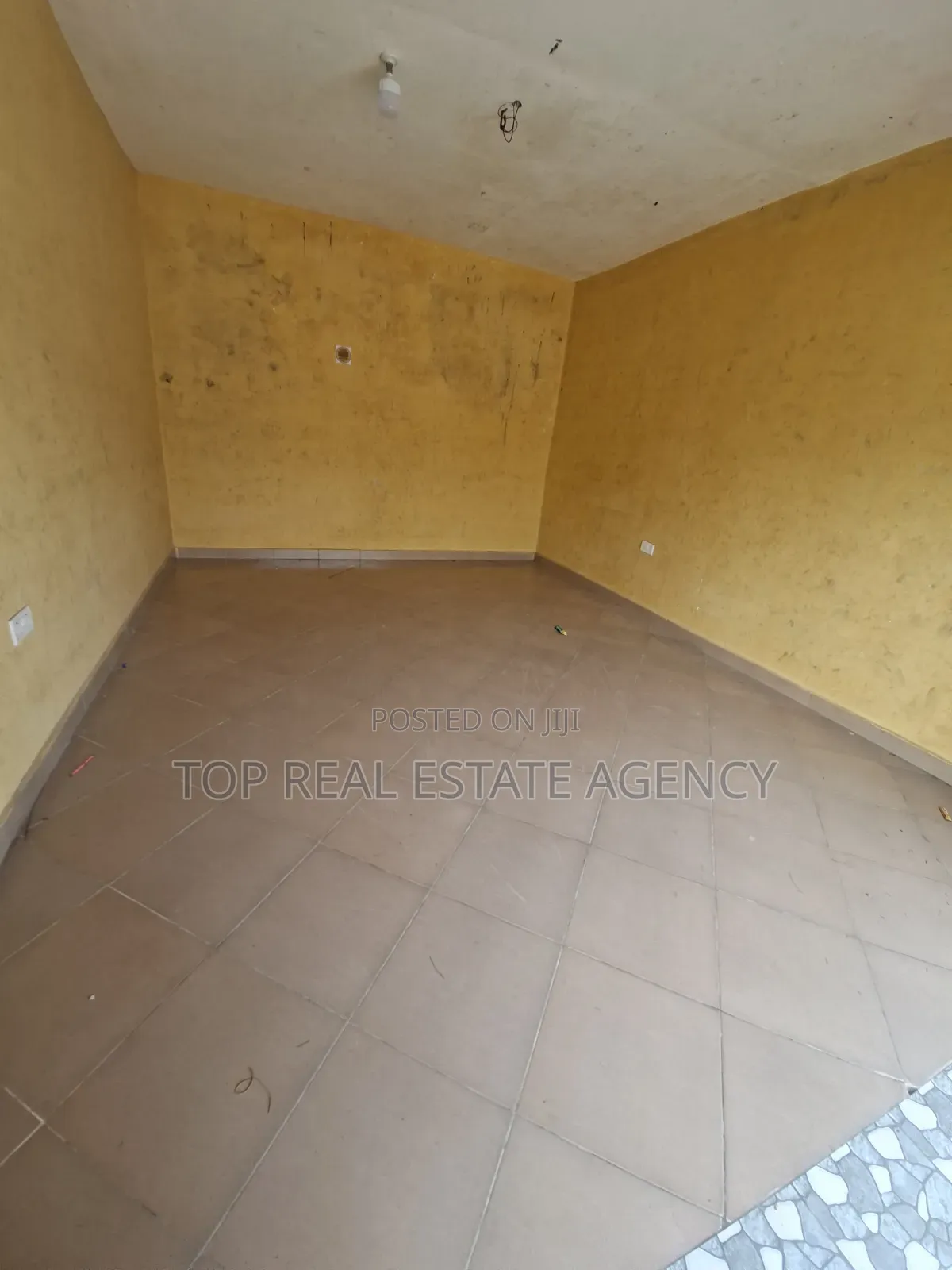 Shop at Dome for Rent