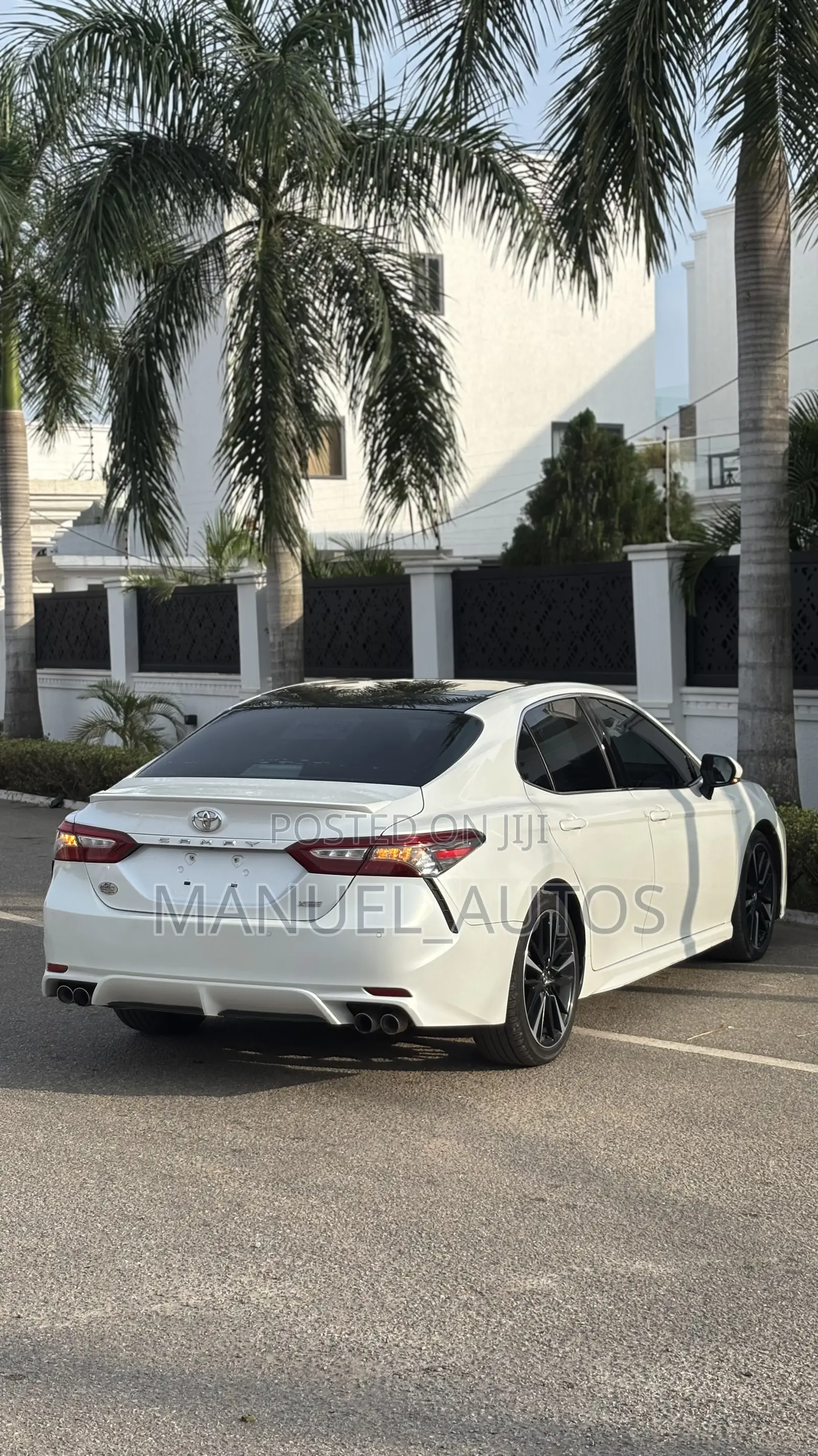 Toyota Camry XSE FWD (2.5L 4cyl 8AM) 2018 White